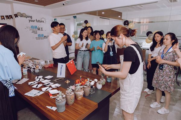 Hoạt động ngoài trờ